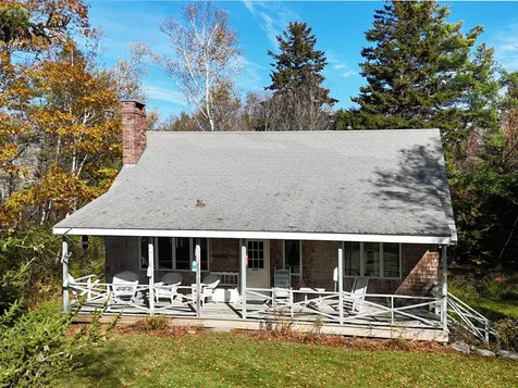 9 Blinn Road Bristol ME 04554