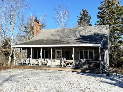 9 Blinn Road Bristol ME 04554