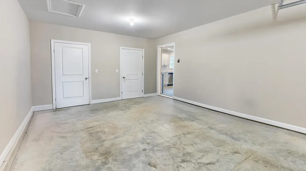 51 Stearns Farm Road Hampden ME 04444