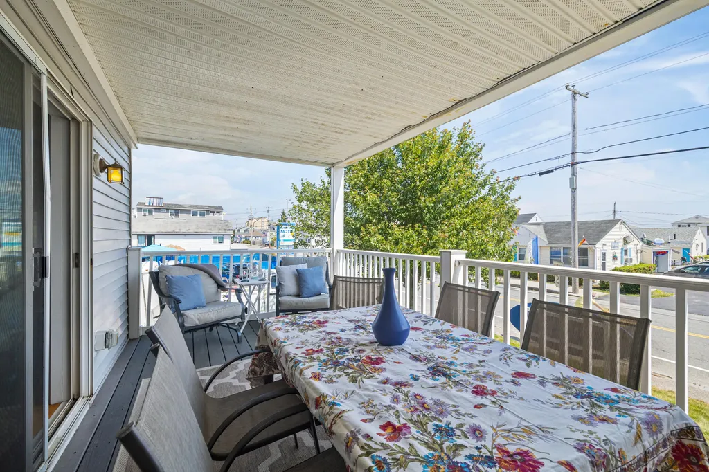 170 E Grand Avenue Old Orchard Beach ME 04064