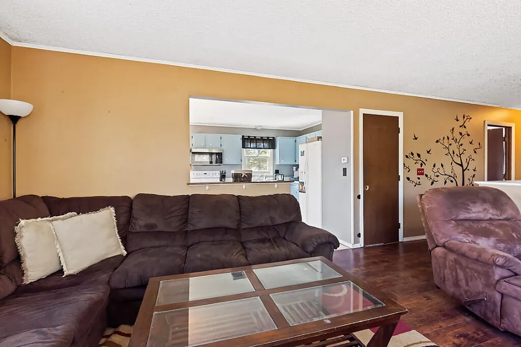 11 Kingman Street Fairfield ME 04937
