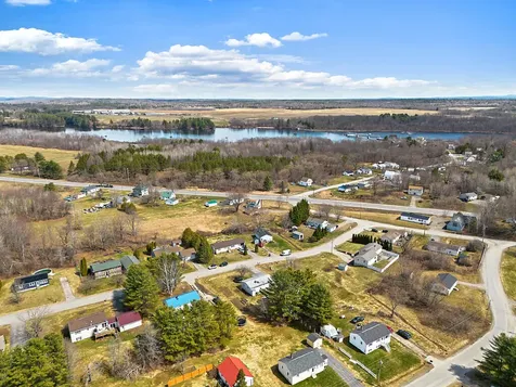 11 Kingman Street Fairfield ME 04937