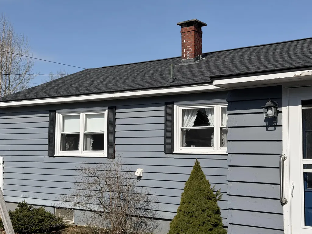 26 Broadway Machias ME 04654