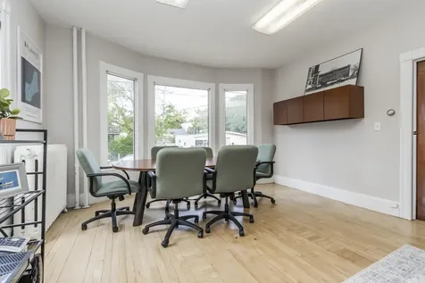 918 Broadway South Portland ME 04106