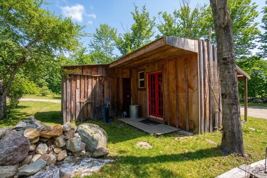 7 Abbott Hill Road West Paris ME 04289