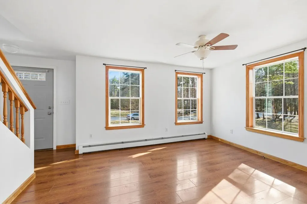 32 Balsam Drive Waterboro ME 04061