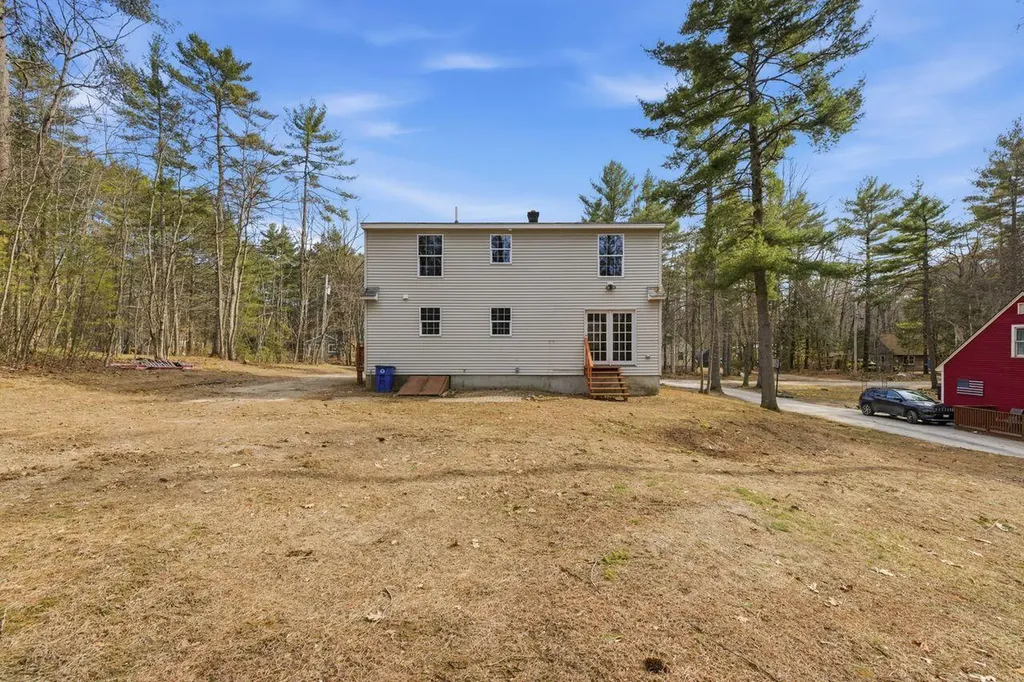32 Balsam Drive Waterboro ME 04061