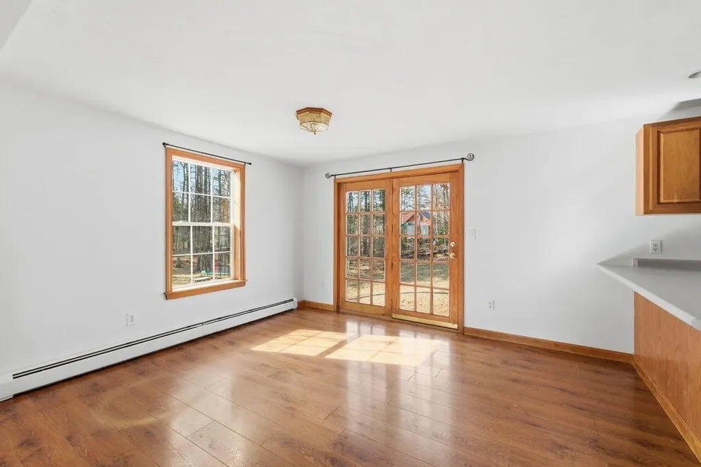 32 Balsam Drive Waterboro ME 04061