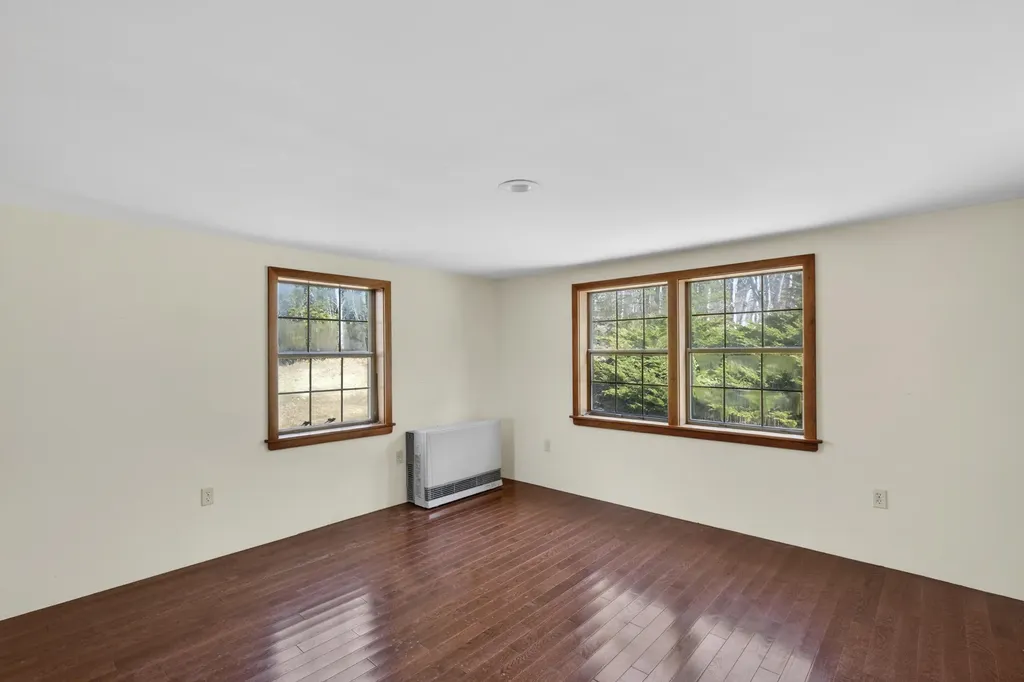 519 Island Avenue Saint George ME 04859