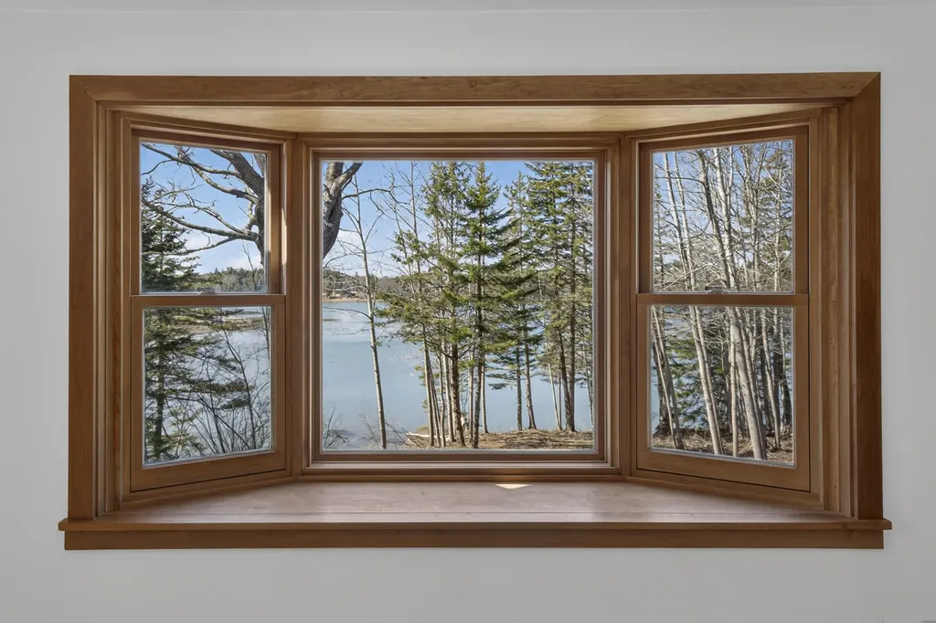 519 Island Avenue Saint George ME 04859
