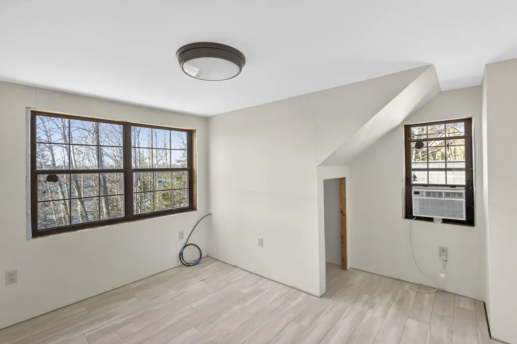 519 Island Avenue Saint George ME 04859
