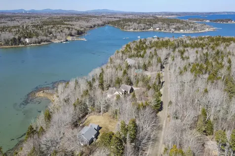 519 Island Avenue Saint George ME 04859
