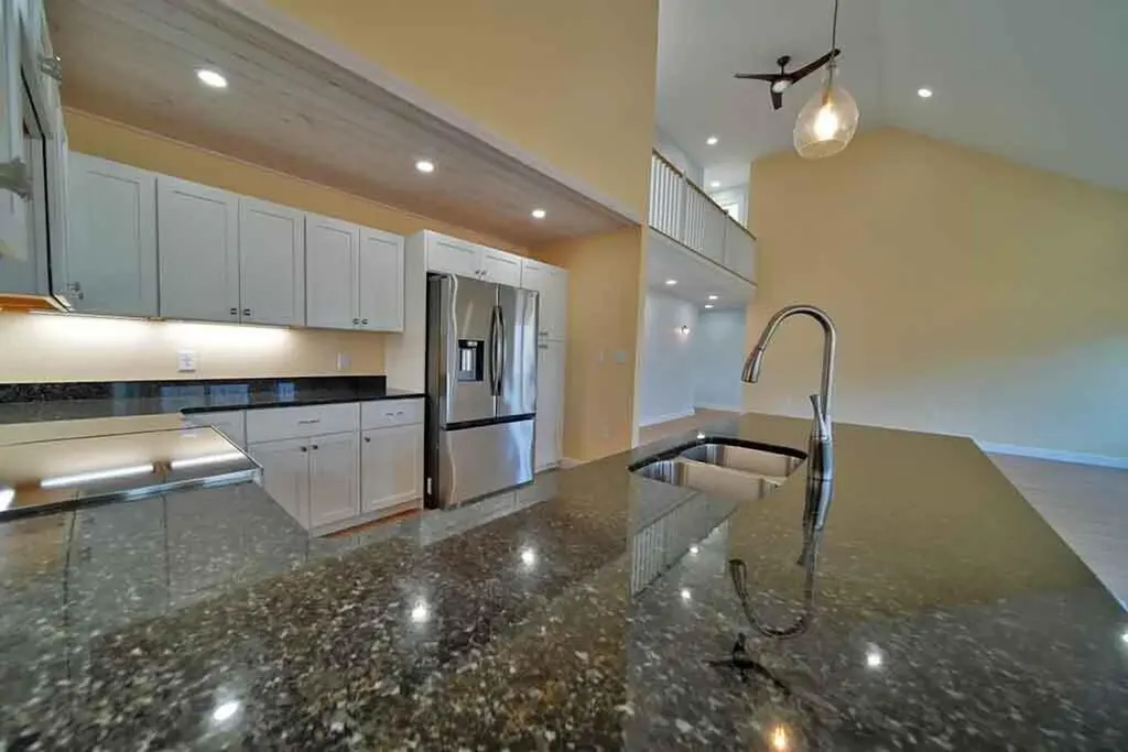 15 Lilac Lane Houlton ME 04730
