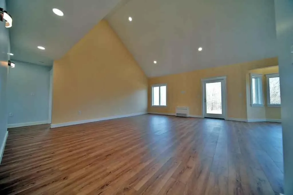 15 Lilac Lane Houlton ME 04730