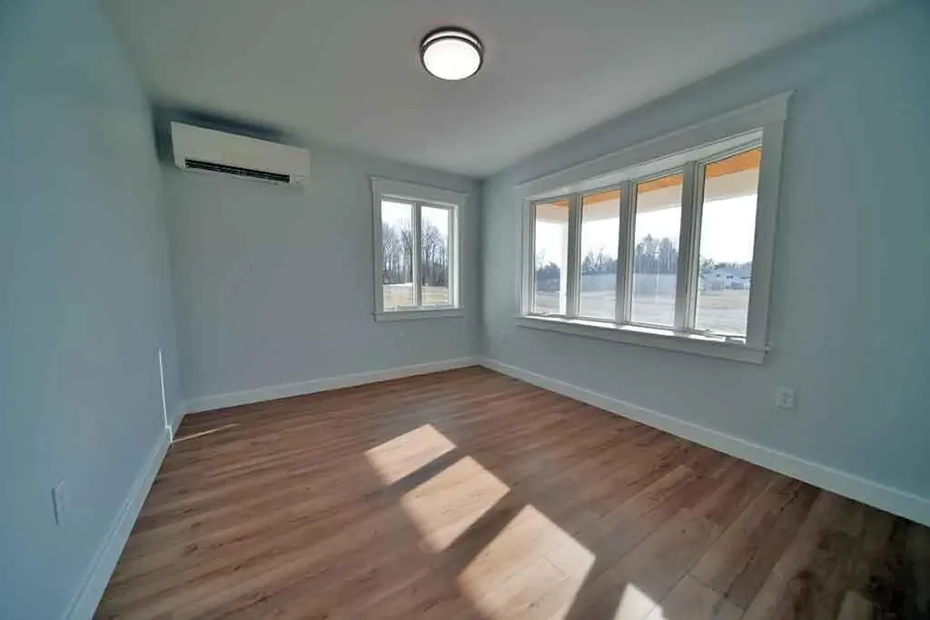 15 Lilac Lane Houlton ME 04730