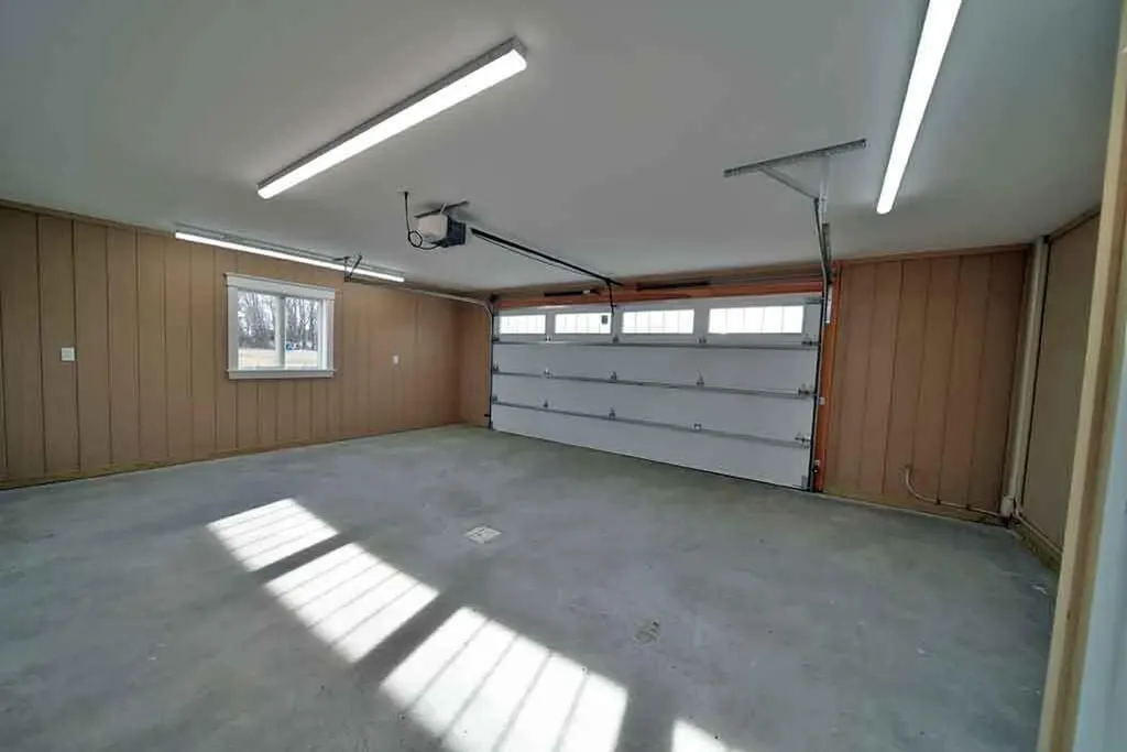 15 Lilac Lane Houlton ME 04730