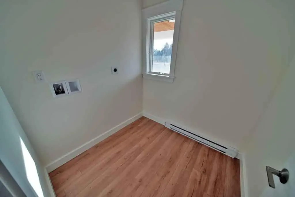 15 Lilac Lane Houlton ME 04730