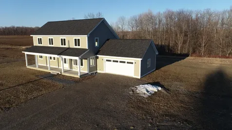15 Lilac Lane Houlton ME 04730