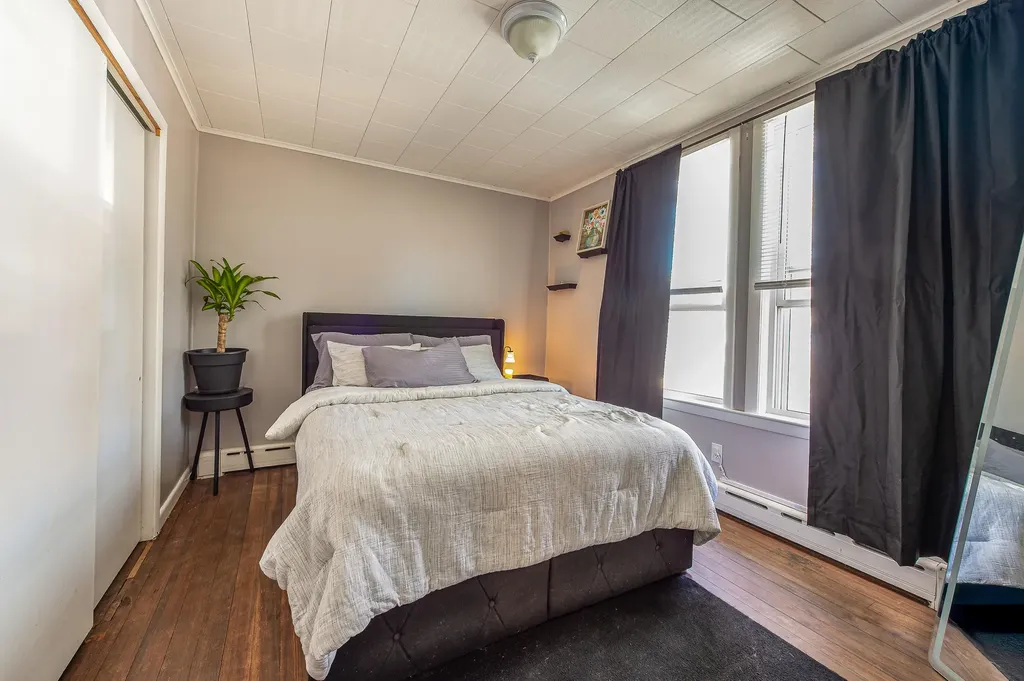 117 Lake Street Auburn ME 04210