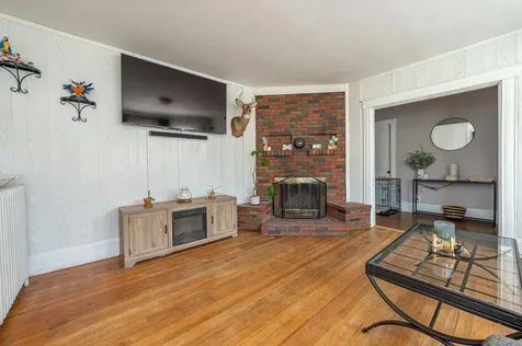 117 Lake Street Auburn ME 04210