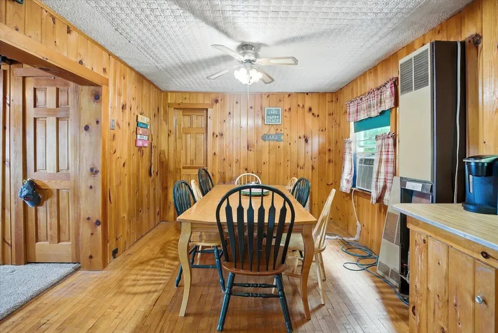 19 King Road Vassalboro ME 04989