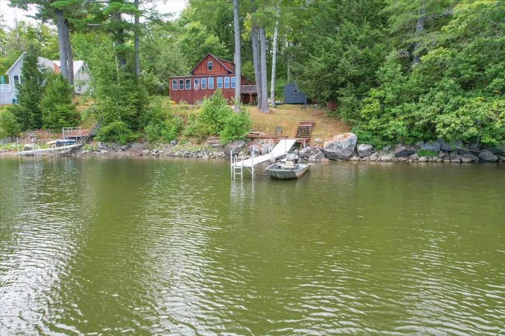 19 King Road Vassalboro ME 04989