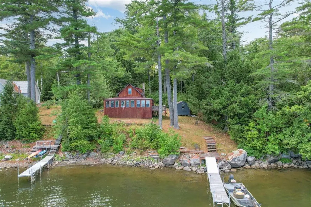 19 King Road Vassalboro ME 04989