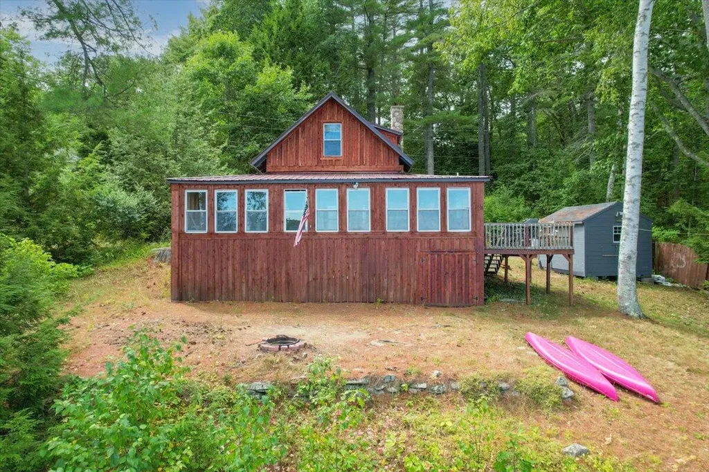 19 King Road Vassalboro ME 04989