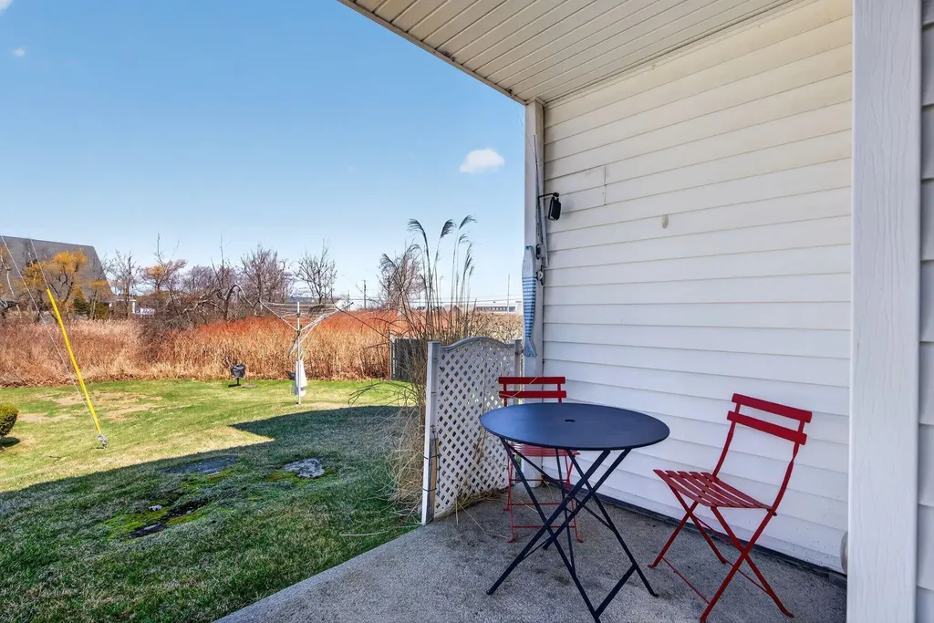9 E Grand Avenue Scarborough ME 04074