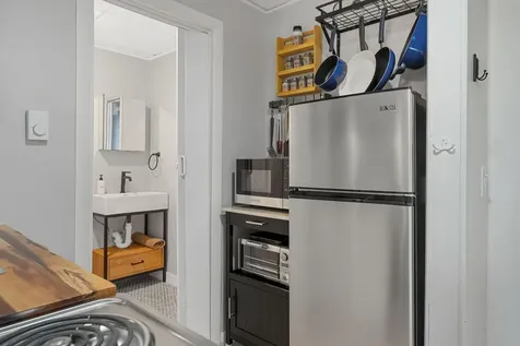 9 E Grand Avenue Scarborough ME 04074