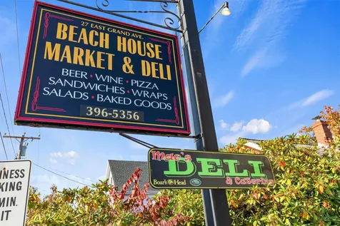 9 E Grand Avenue Scarborough ME 04074