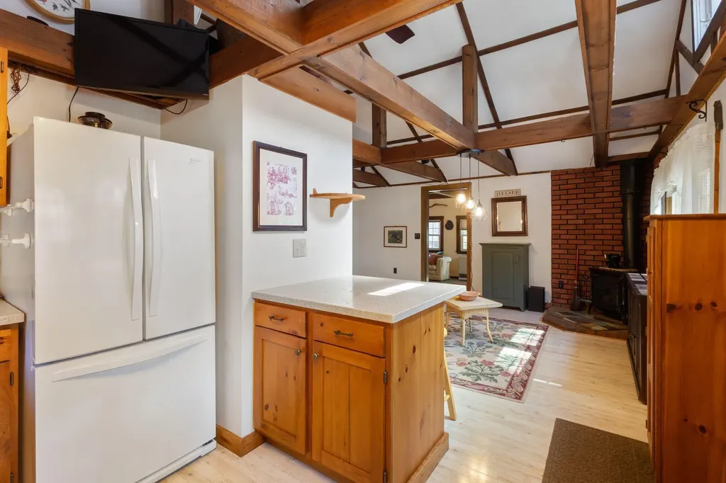32 Northeast Road Waterboro ME 04087