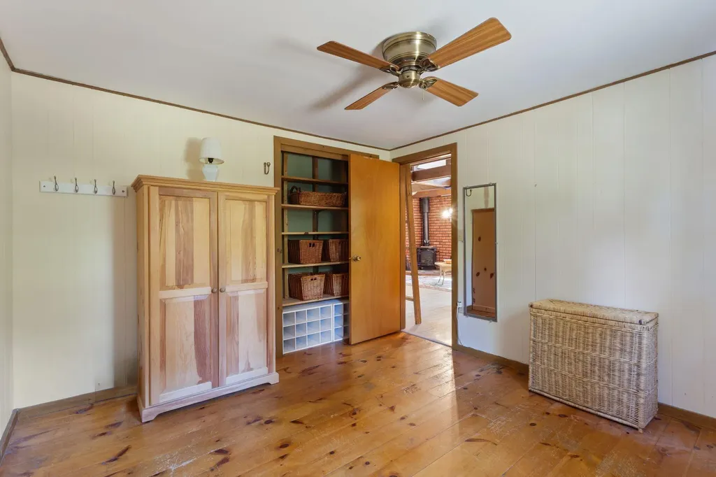 32 Northeast Road Waterboro ME 04087