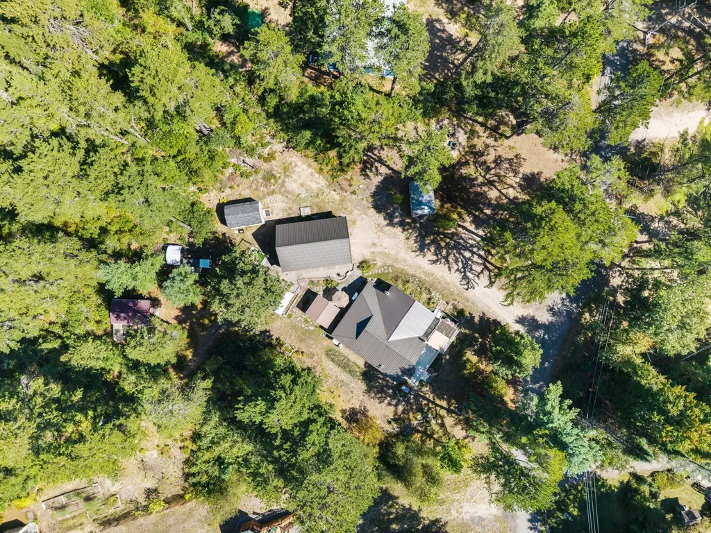 32 Northeast Road Waterboro ME 04087