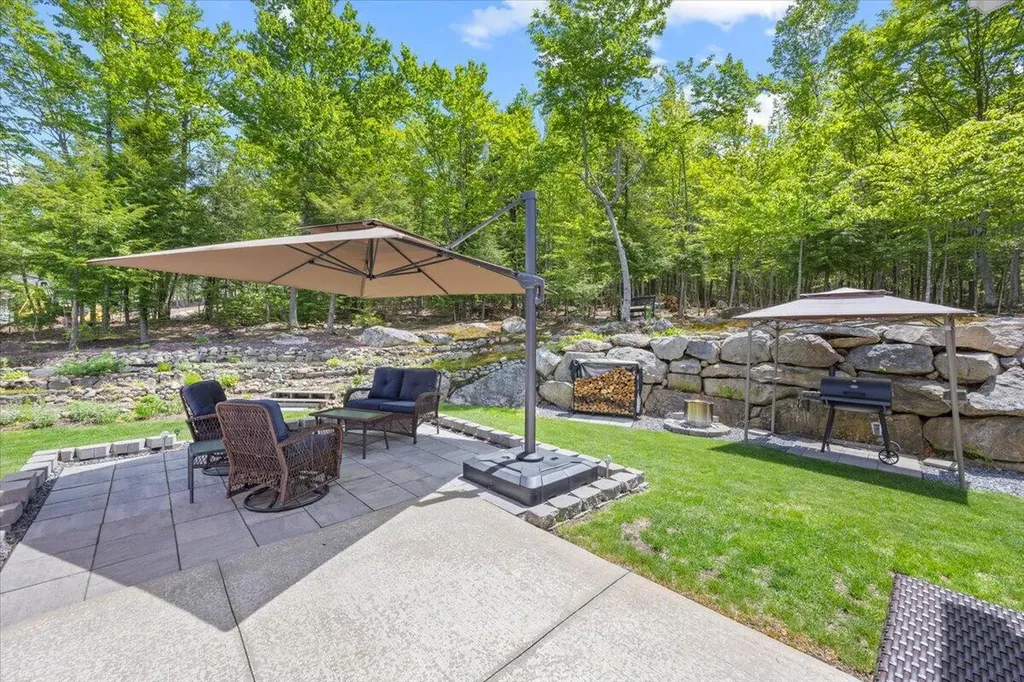 48 Liberty Lane Acton ME 04001