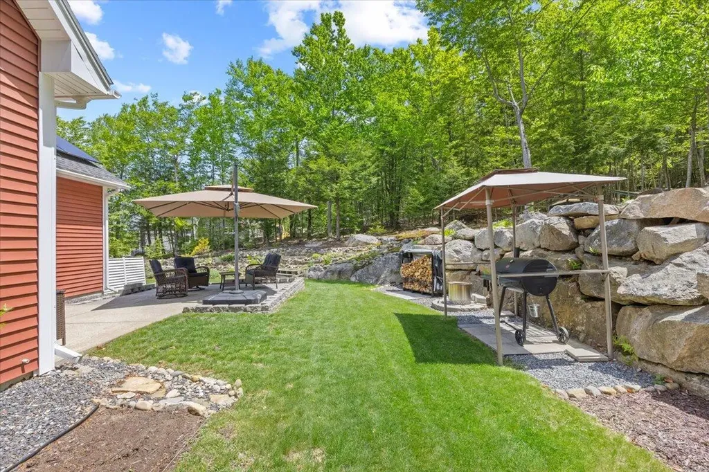 48 Liberty Lane Acton ME 04001