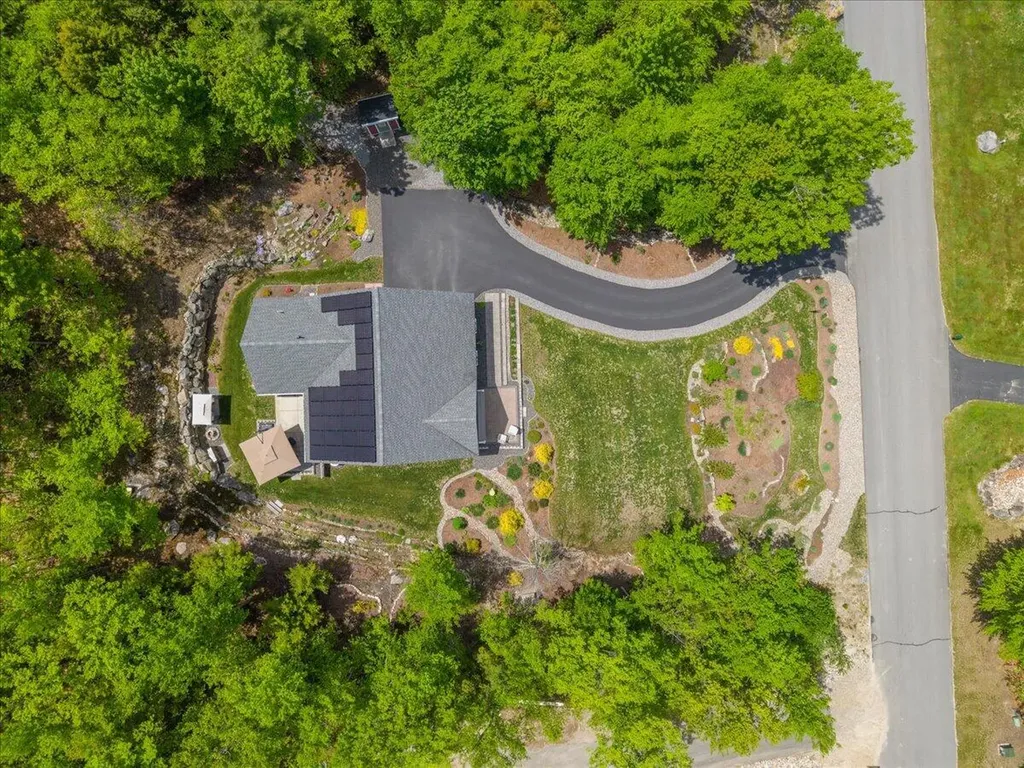 48 Liberty Lane Acton ME 04001