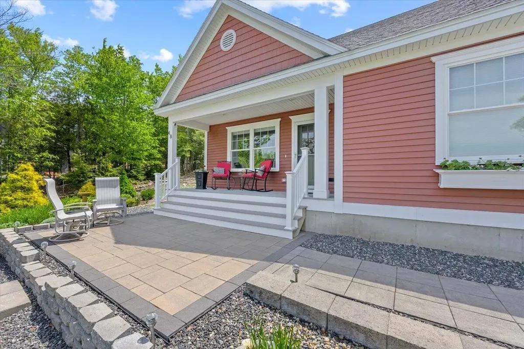 48 Liberty Lane Acton ME 04001