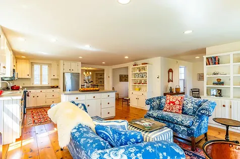 8 Chestnut Hill Camden ME 04843