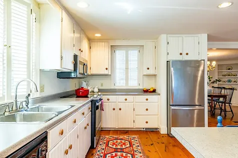 8 Chestnut Hill Camden ME 04843