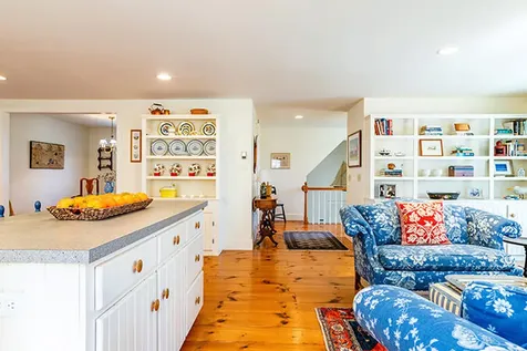 8 Chestnut Hill Camden ME 04843