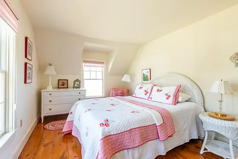 8 Chestnut Hill Camden ME 04843