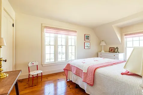 8 Chestnut Hill Camden ME 04843