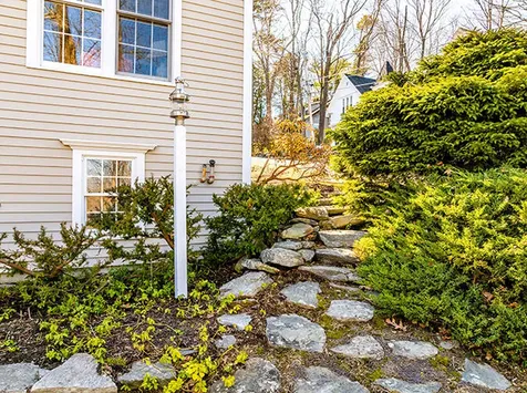 8 Chestnut Hill Camden ME 04843