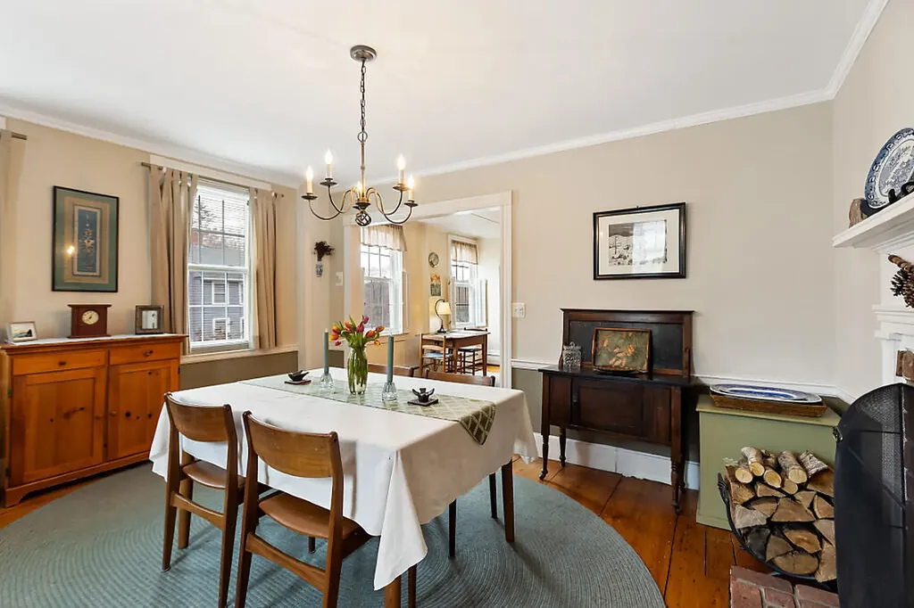 2 Warren Street Hallowell ME 04347