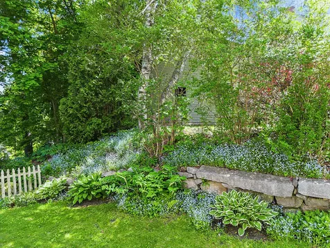 2 Warren Street Hallowell ME 04347