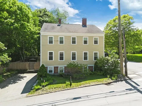 2 Warren Street Hallowell ME 04347