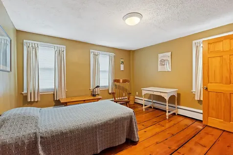 2 Warren Street Hallowell ME 04347