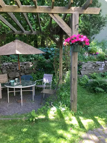 2 Warren Street Hallowell ME 04347
