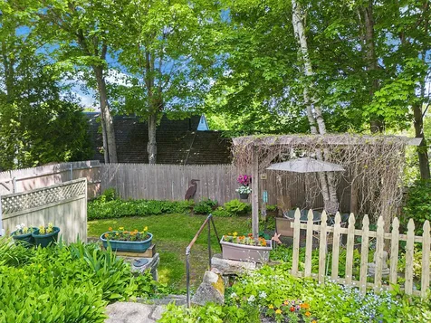 2 Warren Street Hallowell ME 04347